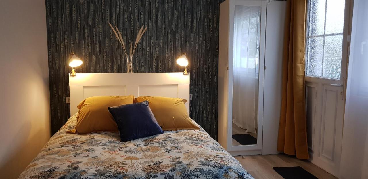 Agreable Petite Maison Proche Joigny Chamvres Eksteriør bilde