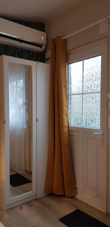 Agreable Petite Maison Proche Joigny Chamvres Eksteriør bilde